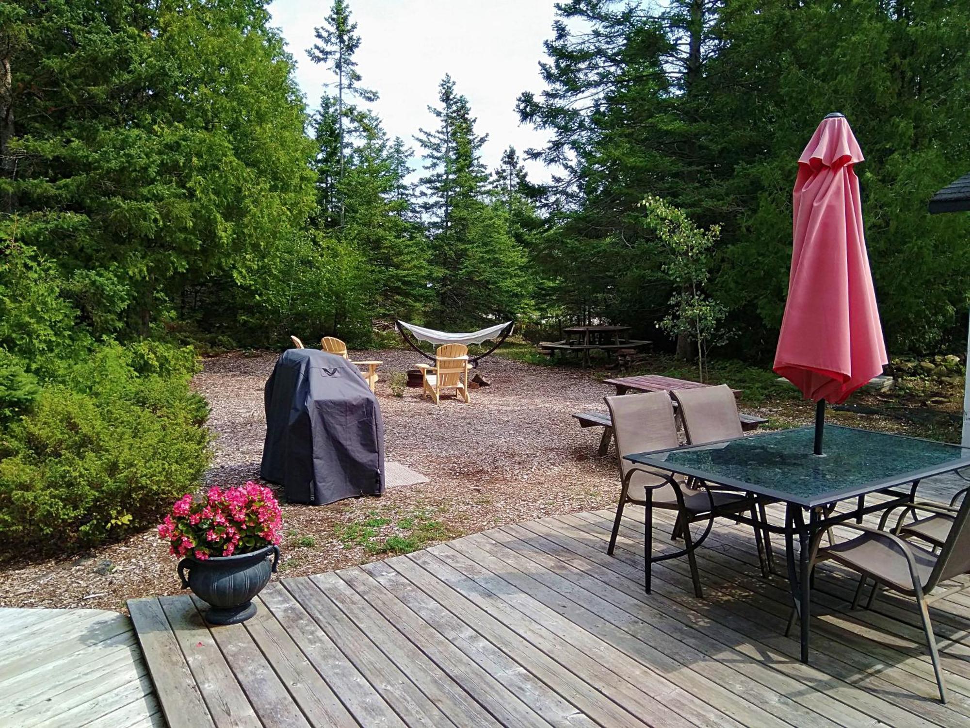 New Buddha Bing Unique Experience Cottage And Cabins Tobermory Luaran gambar