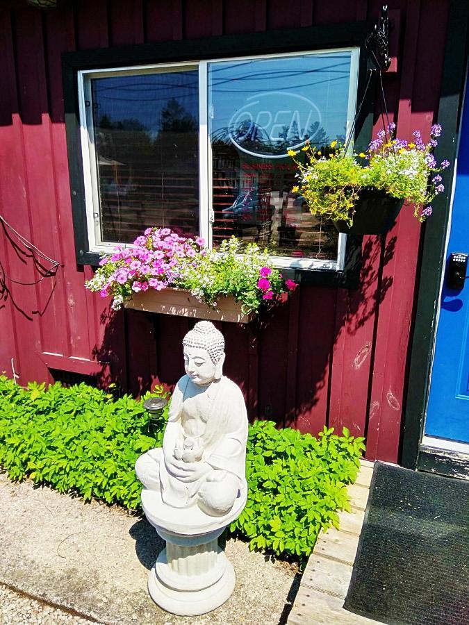 New Buddha Bing Unique Experience Cottage And Cabins Tobermory Luaran gambar